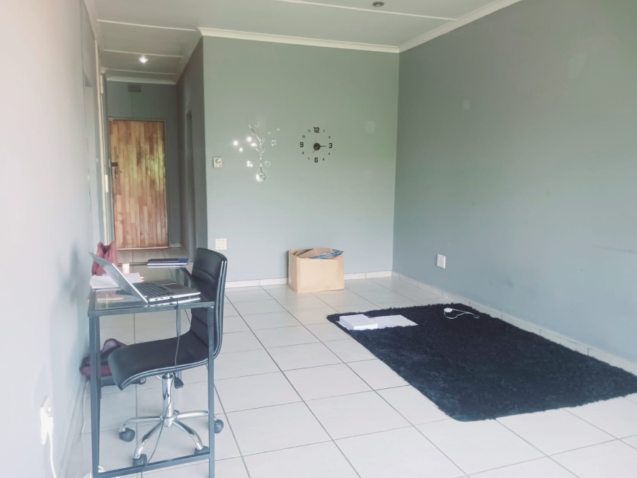1 Bedroom Property for Sale in Windsor West Gauteng