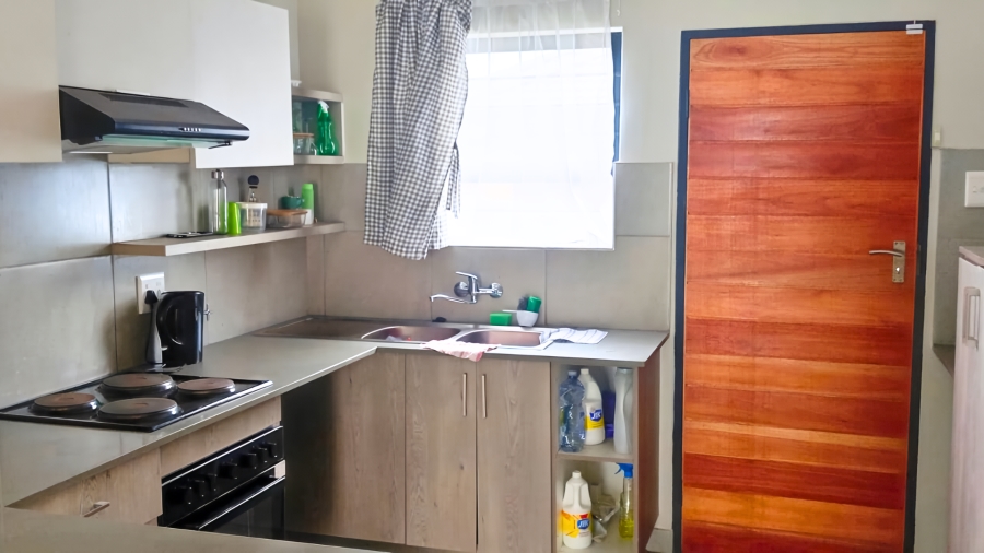 To Let 4 Bedroom Property for Rent in Mindalore Gauteng