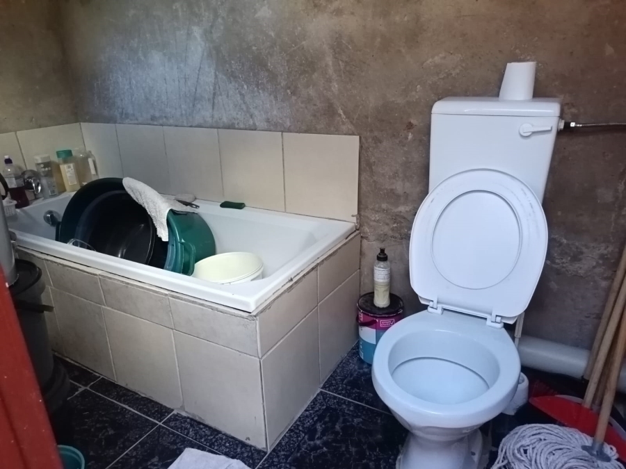 3 Bedroom Property for Sale in Ililiba Gauteng