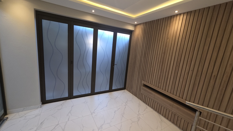 3 Bedroom Property for Sale in Eldo Glen Gauteng