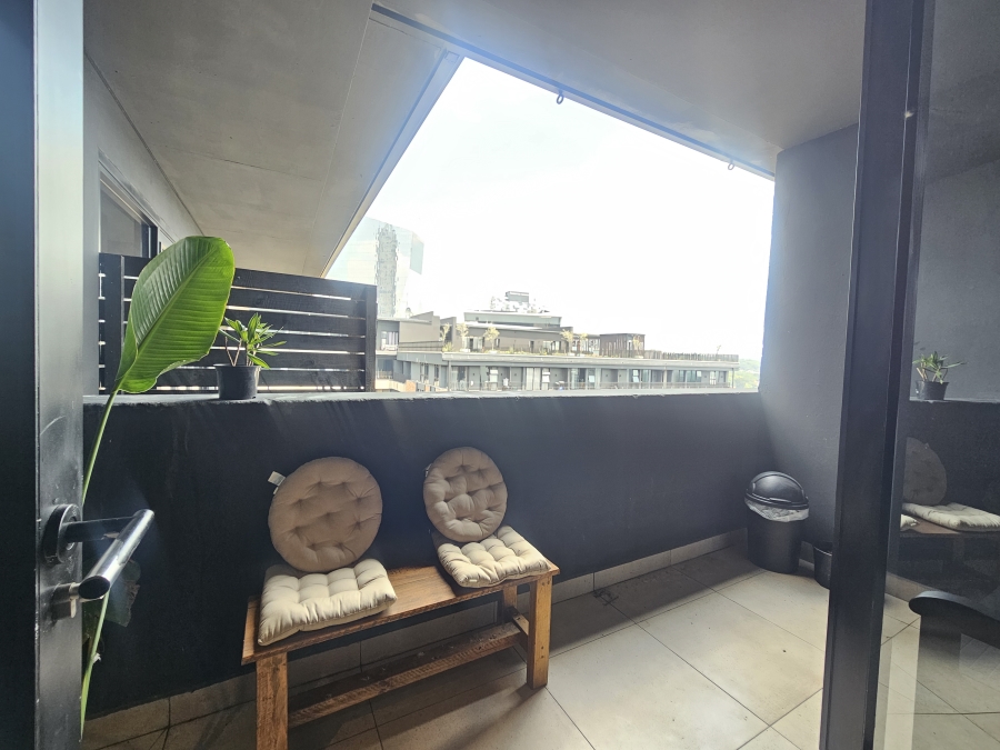 1 Bedroom Property for Sale in Sandown Gauteng