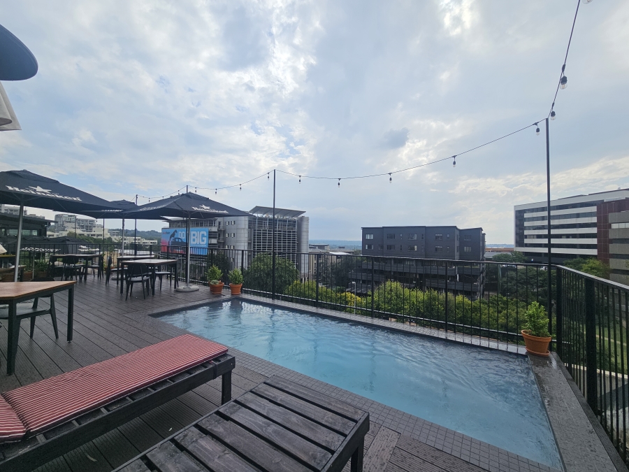 1 Bedroom Property for Sale in Sandown Gauteng