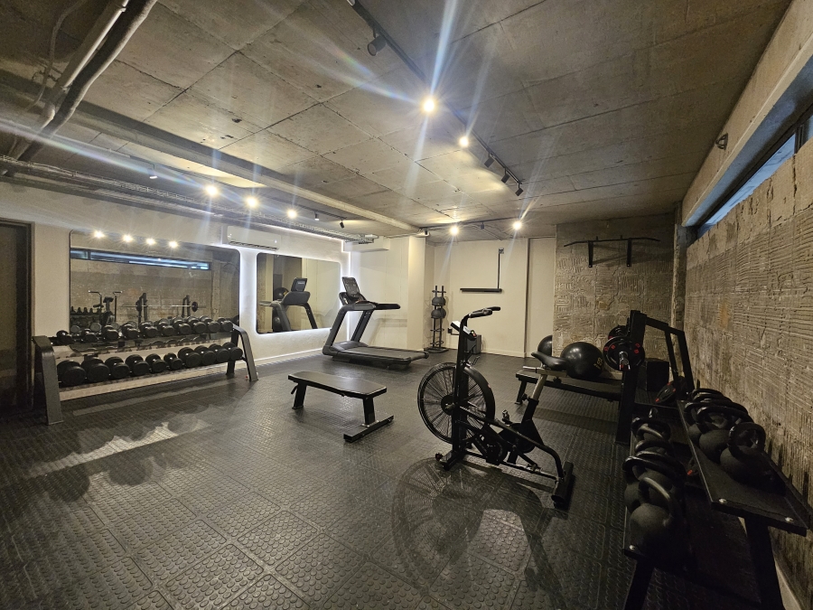 1 Bedroom Property for Sale in Sandown Gauteng