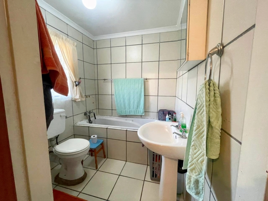 4 Bedroom Property for Sale in Brenthurst Gauteng