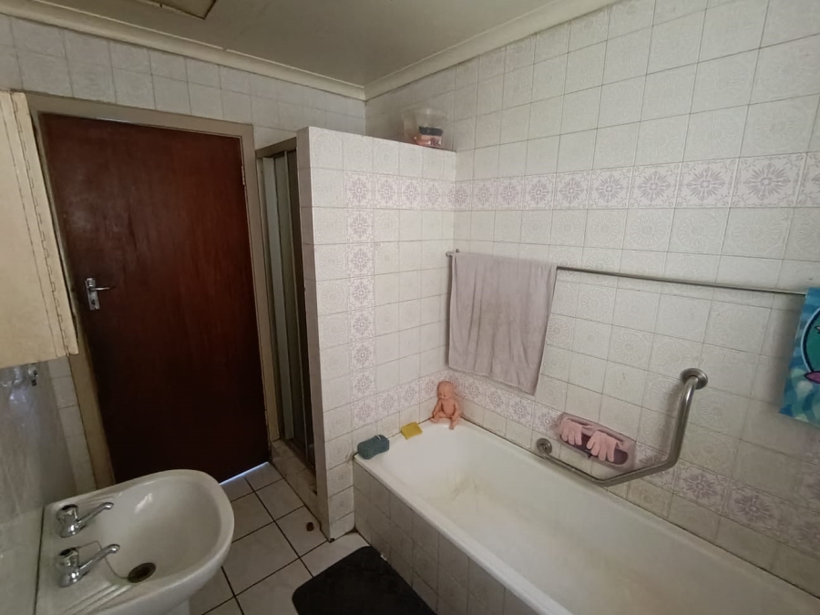 3 Bedroom Property for Sale in Brenthurst Gauteng