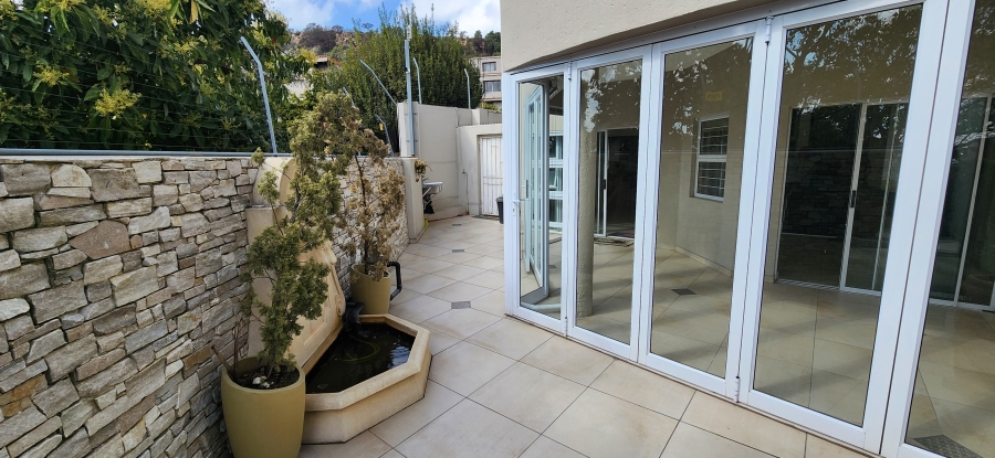 2 Bedroom Property for Sale in Bedford Park Gauteng