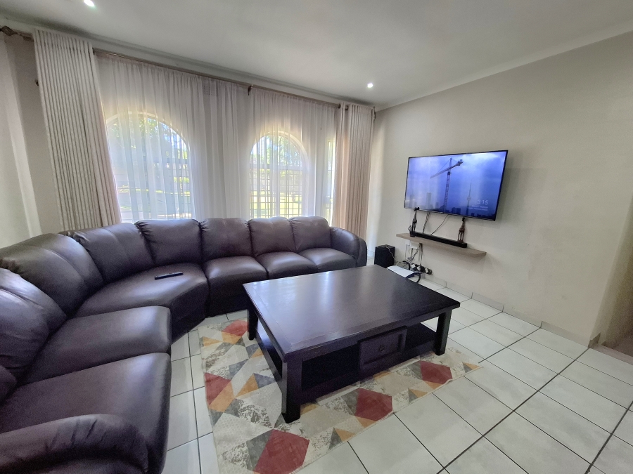 3 Bedroom Property for Sale in Lewisham Gauteng