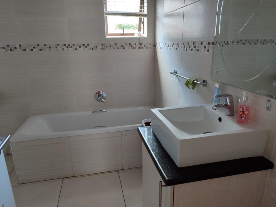 3 Bedroom Property for Sale in Beyers Park Gauteng