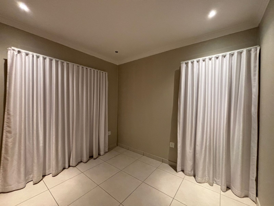 3 Bedroom Property for Sale in Beyers Park Gauteng