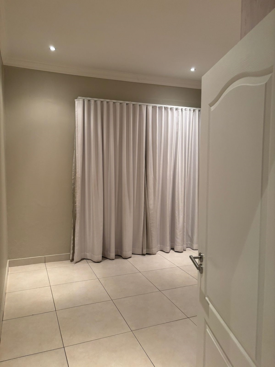 3 Bedroom Property for Sale in Beyers Park Gauteng