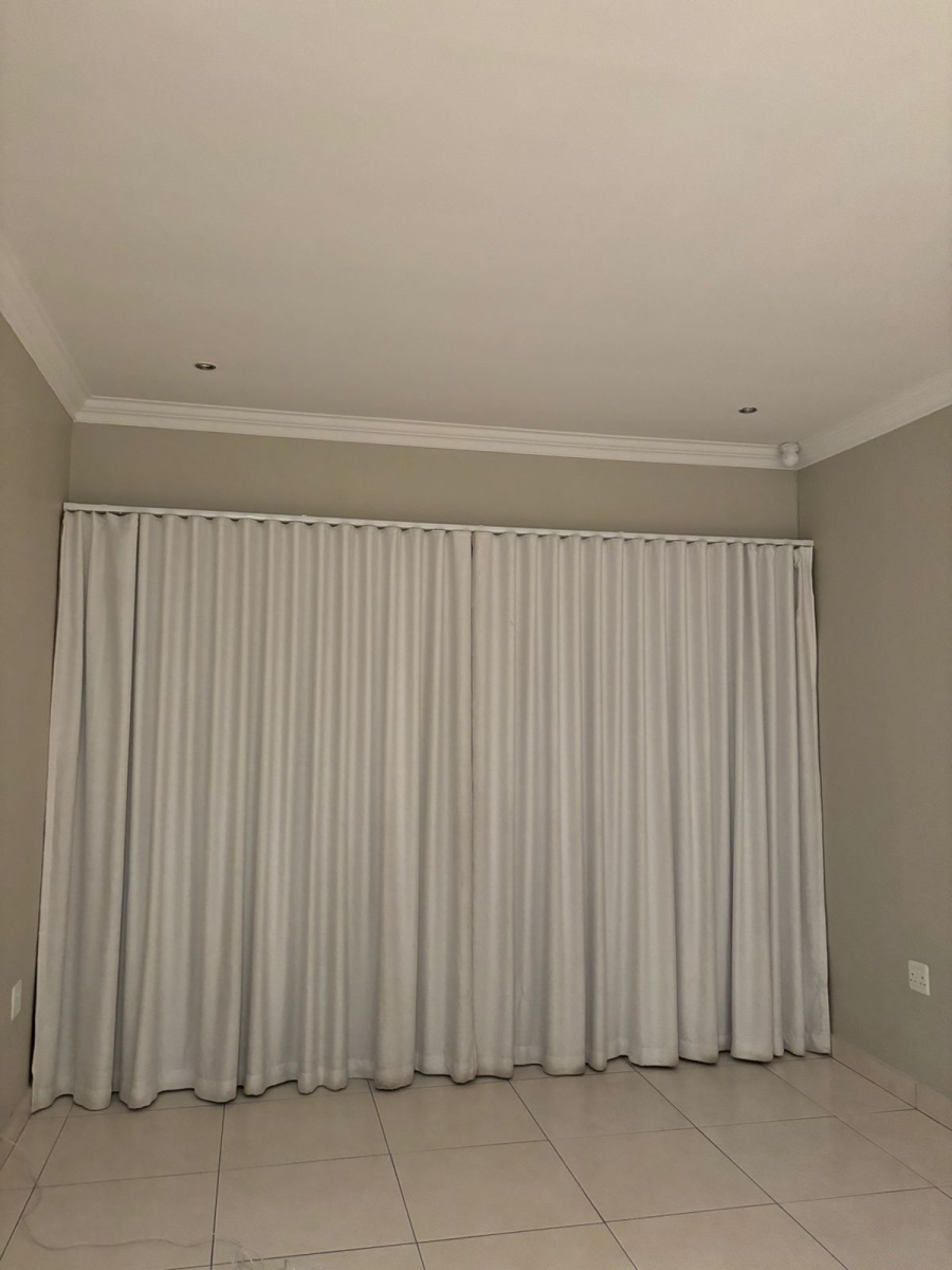 3 Bedroom Property for Sale in Beyers Park Gauteng