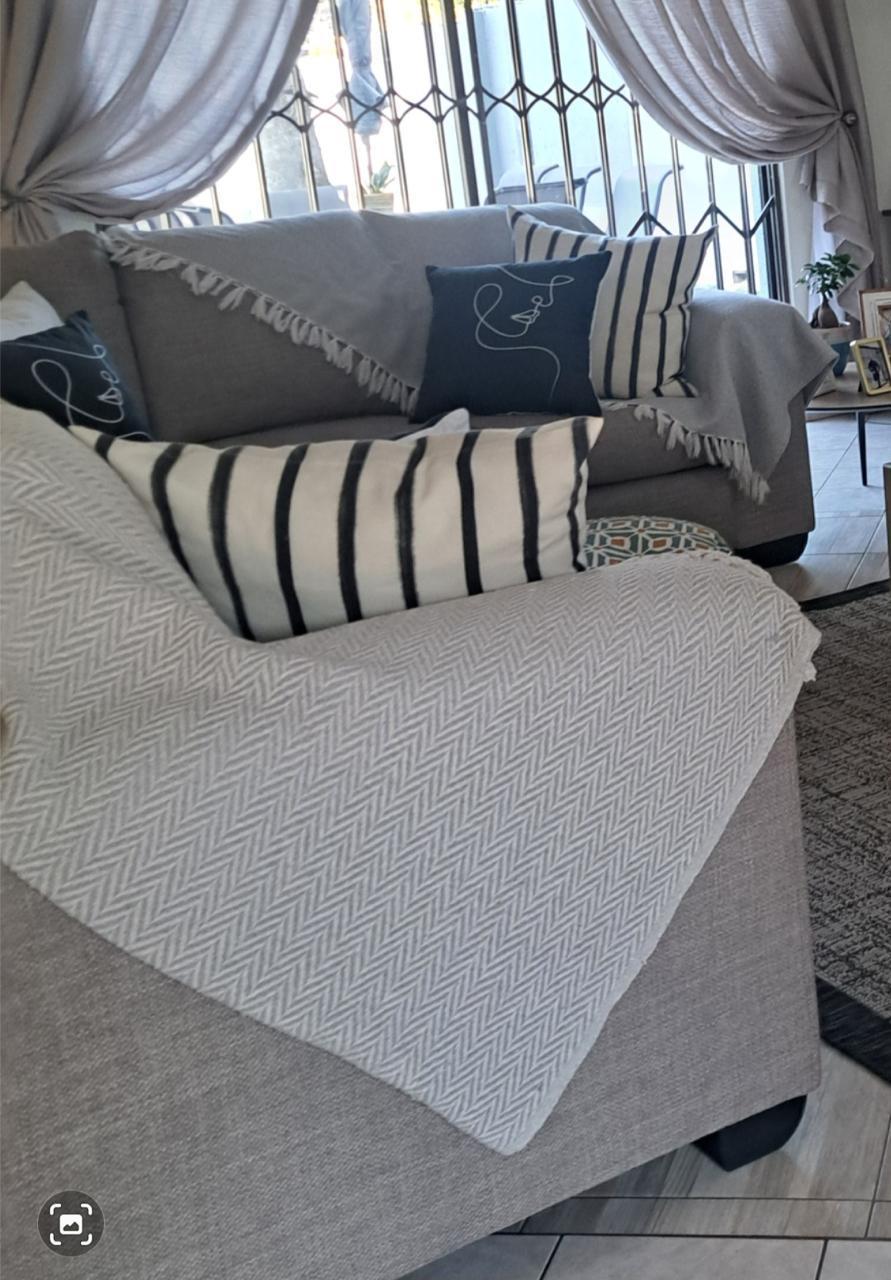 To Let 3 Bedroom Property for Rent in Edendale Gauteng