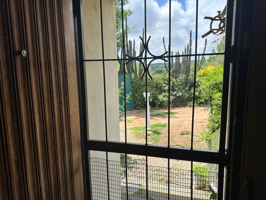 4 Bedroom Property for Sale in Franklin Roosevelt Park Gauteng