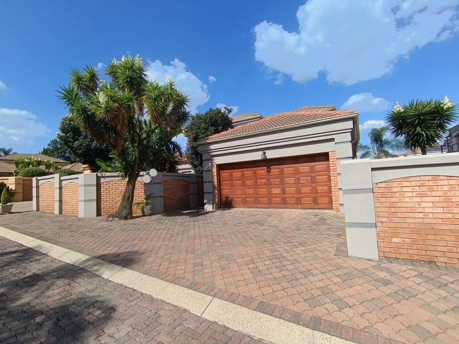 3 Bedroom Property for Sale in Bartlett Gauteng