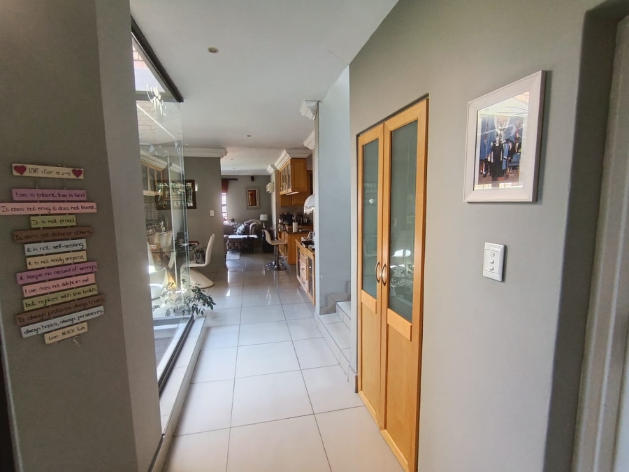 3 Bedroom Property for Sale in Bartlett Gauteng