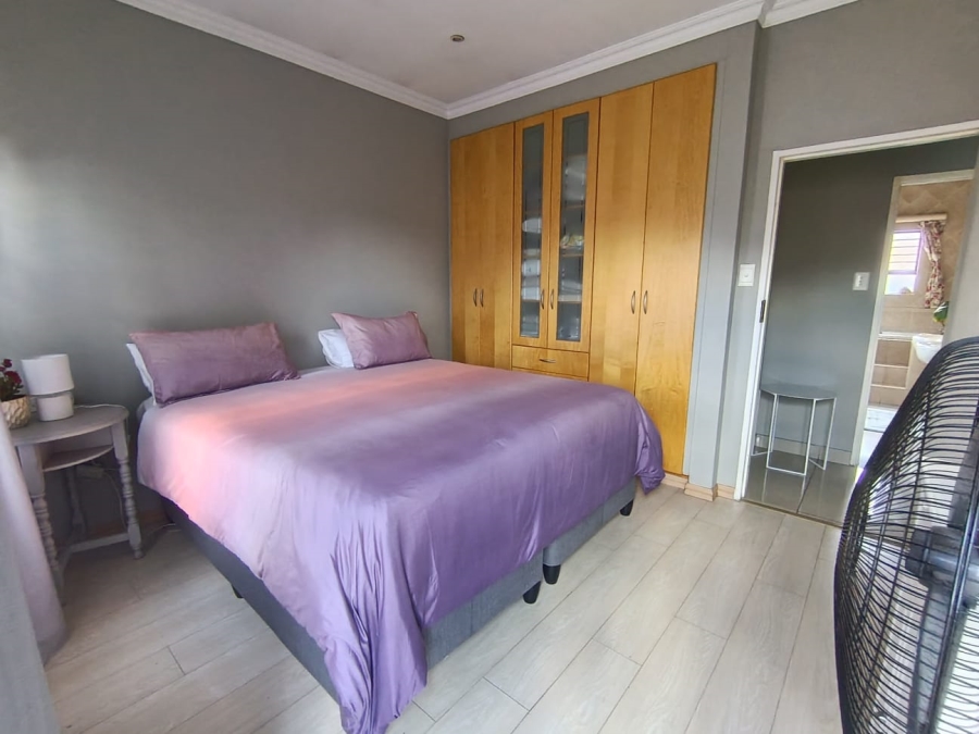 3 Bedroom Property for Sale in Bartlett Gauteng