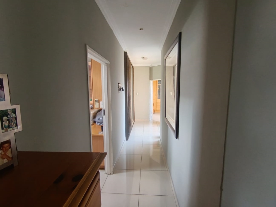 3 Bedroom Property for Sale in Bartlett Gauteng