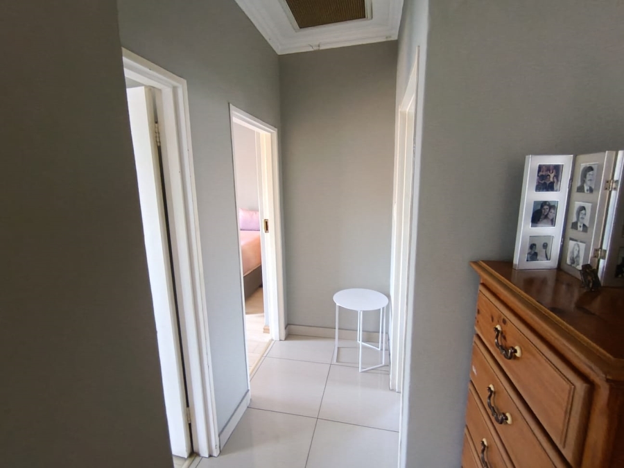 3 Bedroom Property for Sale in Bartlett Gauteng