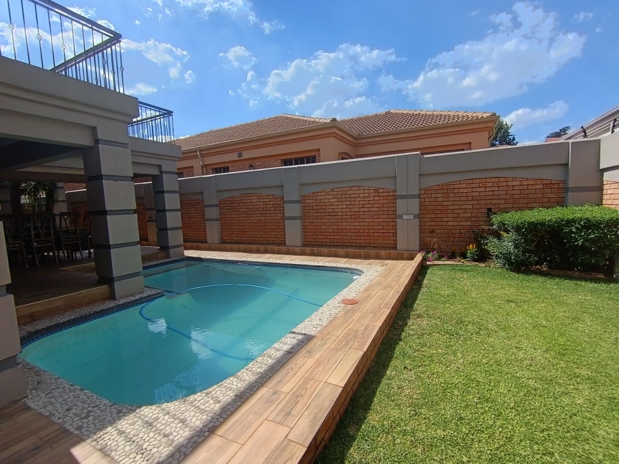 3 Bedroom Property for Sale in Bartlett Gauteng