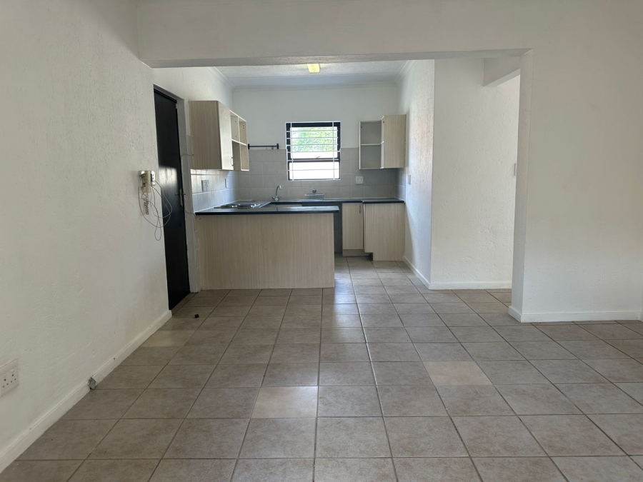 To Let 2 Bedroom Property for Rent in Franklin Roosevelt Park Gauteng