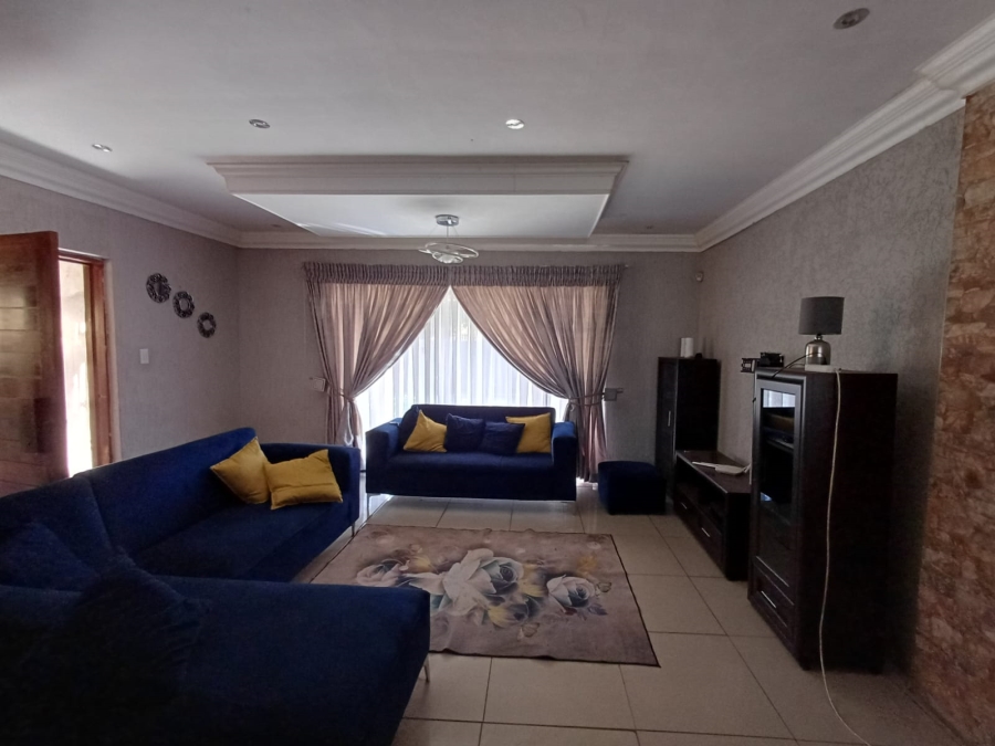 3 Bedroom Property for Sale in Vanderbijlpark CW 3 Gauteng