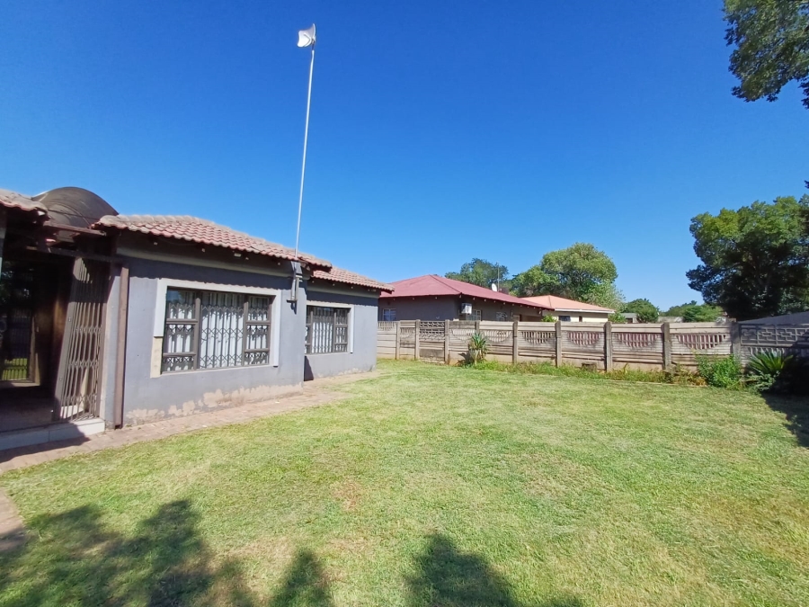 3 Bedroom Property for Sale in Vanderbijlpark CW 3 Gauteng