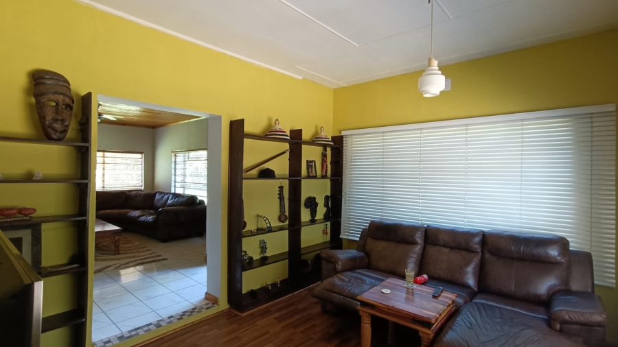 2 Bedroom Property for Sale in Vongeusopark Gauteng