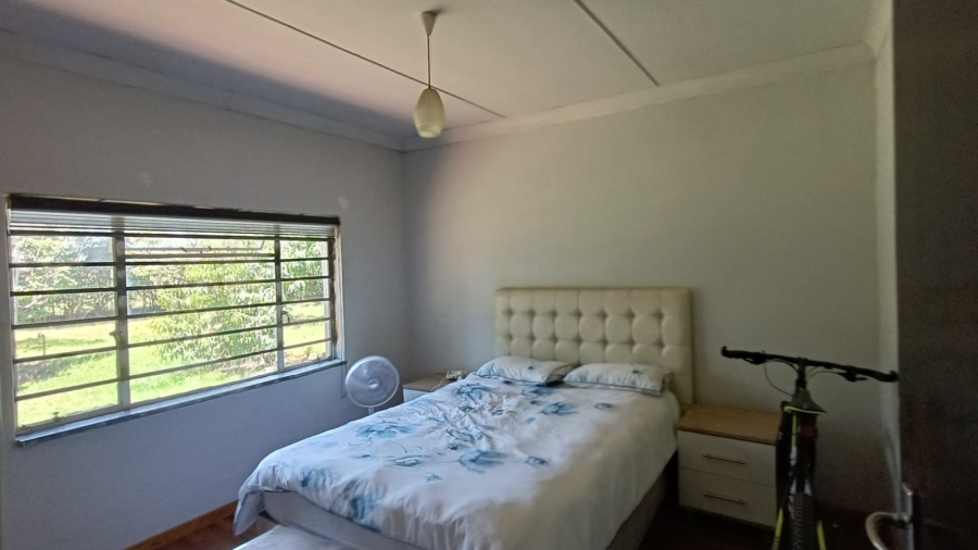 2 Bedroom Property for Sale in Vongeusopark Gauteng