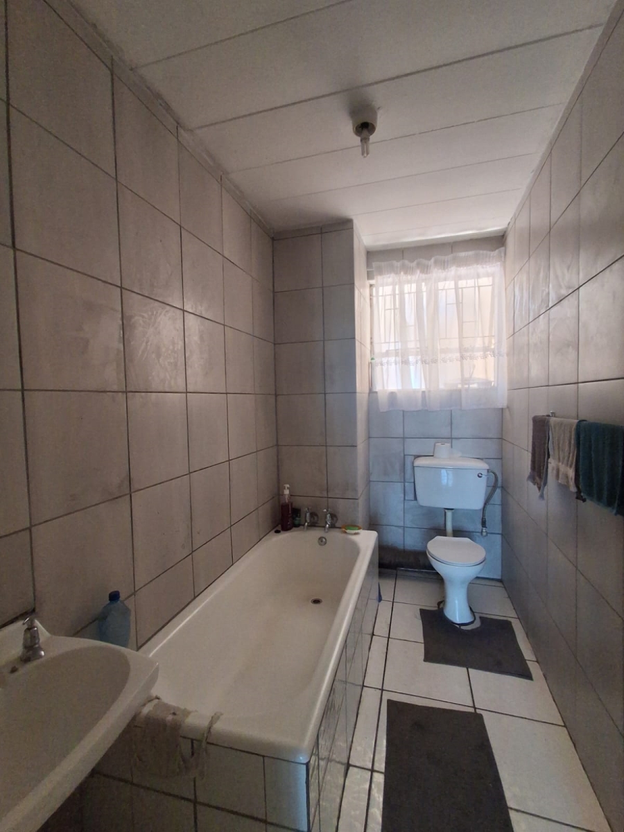 1 Bedroom Property for Sale in Vereeniging Gauteng