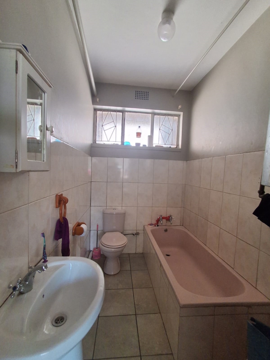 1 Bedroom Property for Sale in Vereeniging Gauteng