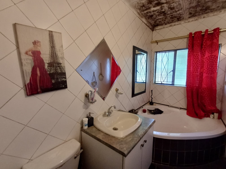 3 Bedroom Property for Sale in Vanderbijlpark SW 1 Gauteng