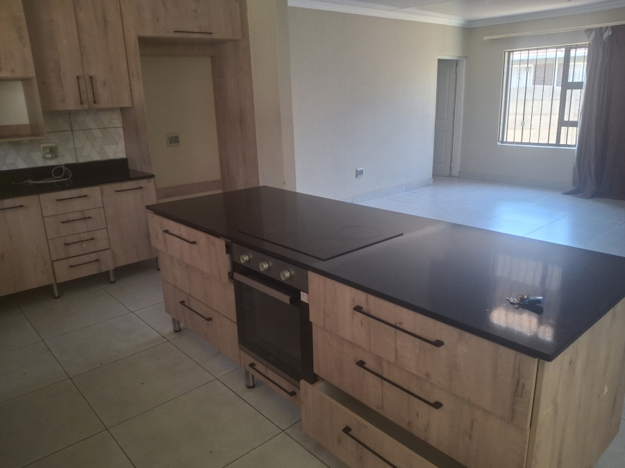 To Let 4 Bedroom Property for Rent in Van Dyk Park Gauteng