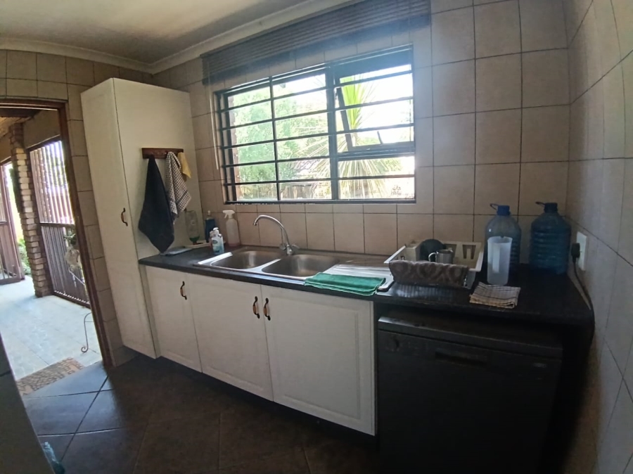 4 Bedroom Property for Sale in Witpoort Estates Ah Gauteng