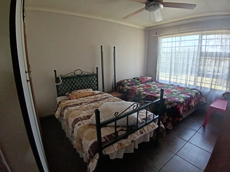 4 Bedroom Property for Sale in Witpoort Estates Ah Gauteng