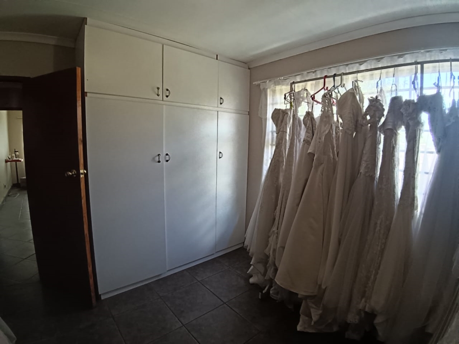 4 Bedroom Property for Sale in Witpoort Estates Ah Gauteng