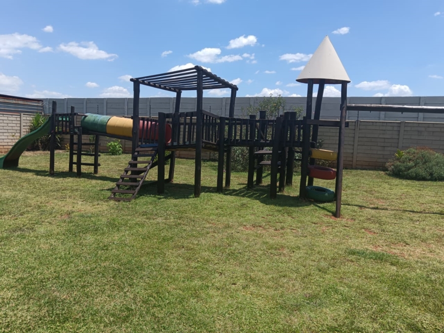 4 Bedroom Property for Sale in Witpoort Estates Ah Gauteng
