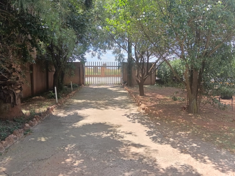 4 Bedroom Property for Sale in Witpoort Estates Ah Gauteng