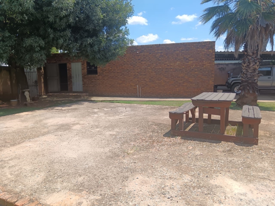 4 Bedroom Property for Sale in Witpoort Estates Ah Gauteng