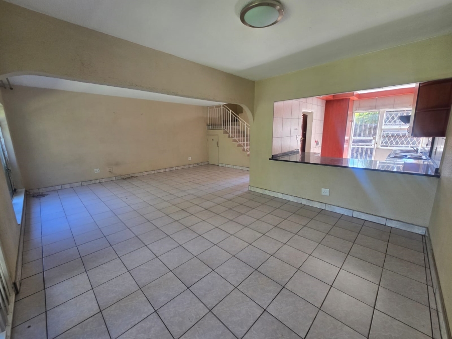 3 Bedroom Property for Sale in Florida Park Gauteng