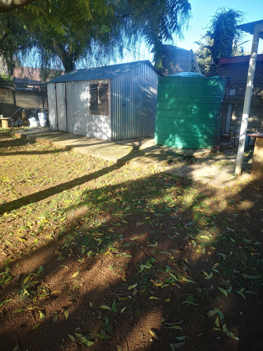 To Let 3 Bedroom Property for Rent in Rothdene Gauteng