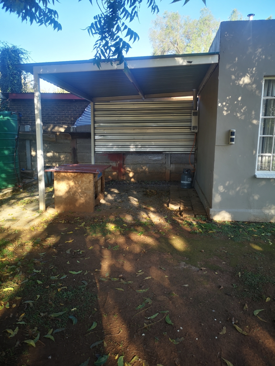 To Let 3 Bedroom Property for Rent in Rothdene Gauteng