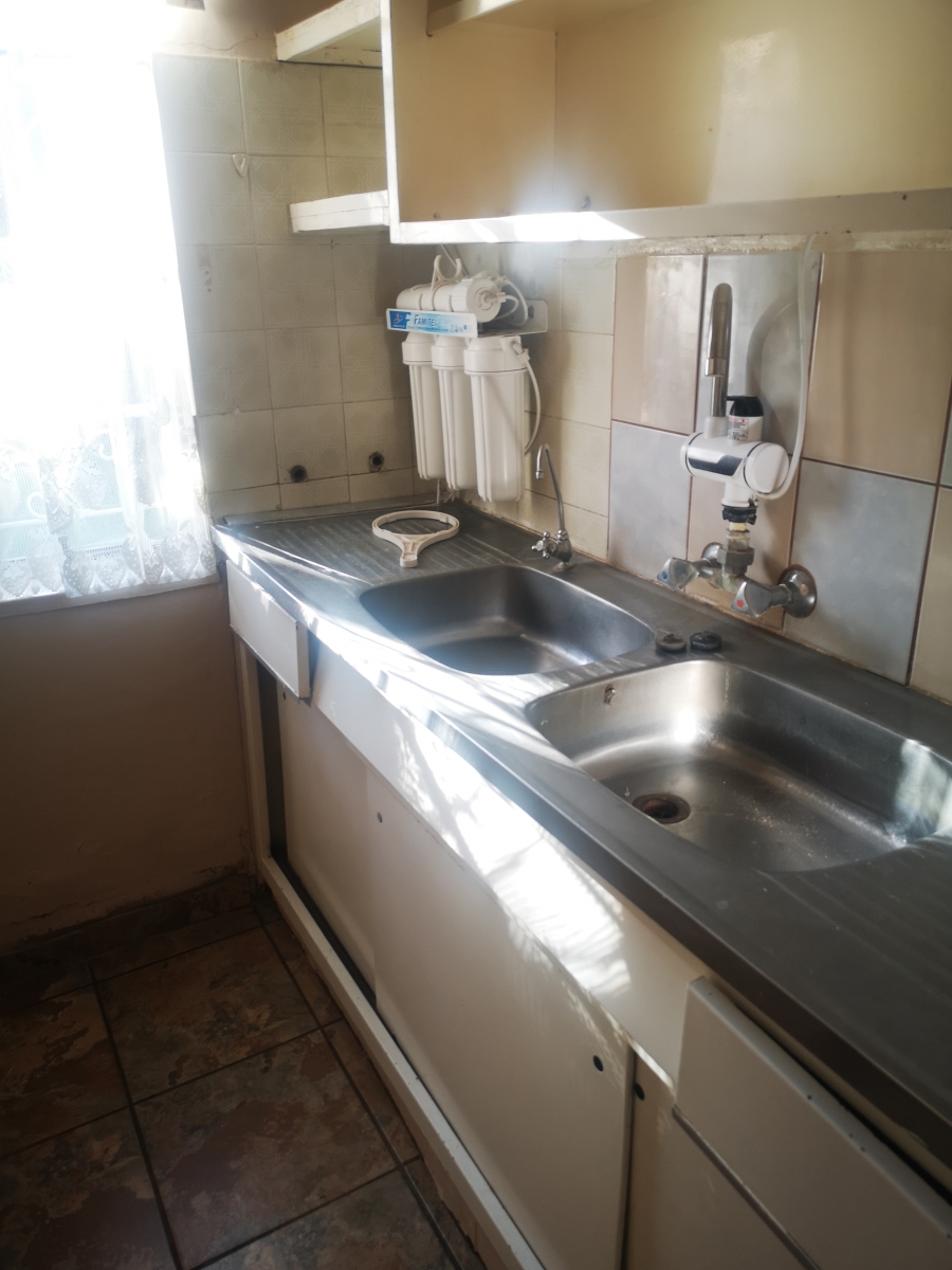 To Let 3 Bedroom Property for Rent in Rothdene Gauteng