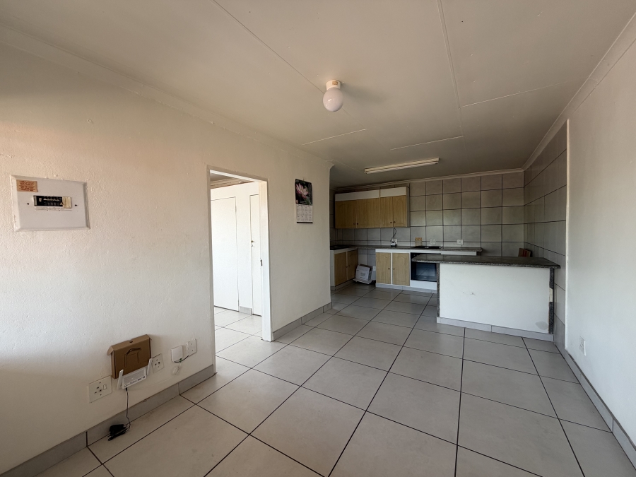 To Let 1 Bedroom Property for Rent in Erasmia Gauteng