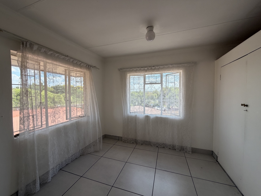 To Let 1 Bedroom Property for Rent in Erasmia Gauteng