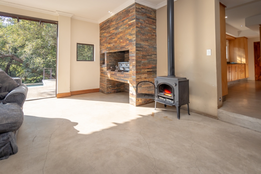 9 Bedroom Property for Sale in Hekpoort Gauteng