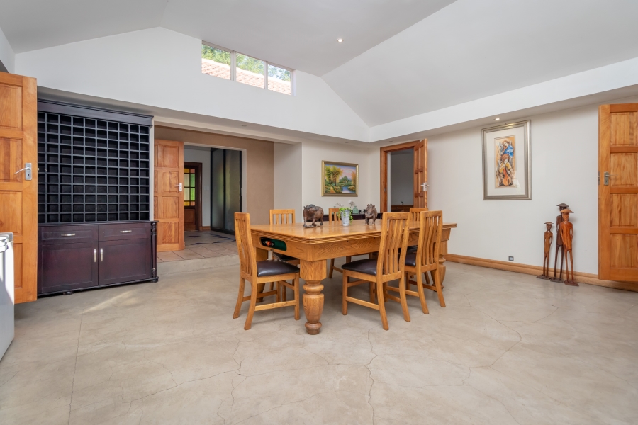 9 Bedroom Property for Sale in Hekpoort Gauteng