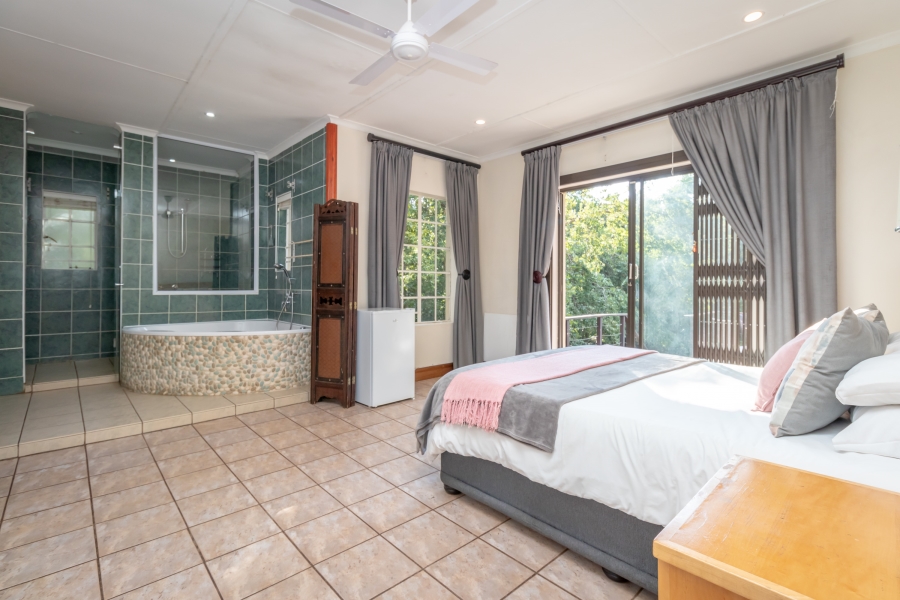 9 Bedroom Property for Sale in Hekpoort Gauteng