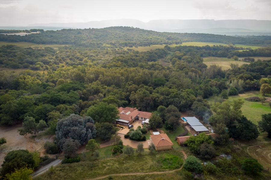 9 Bedroom Property for Sale in Hekpoort Gauteng