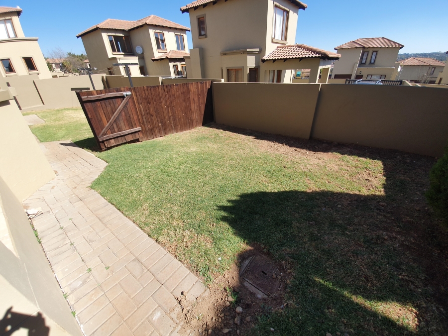 To Let 2 Bedroom Property for Rent in Kyalami Hills Gauteng