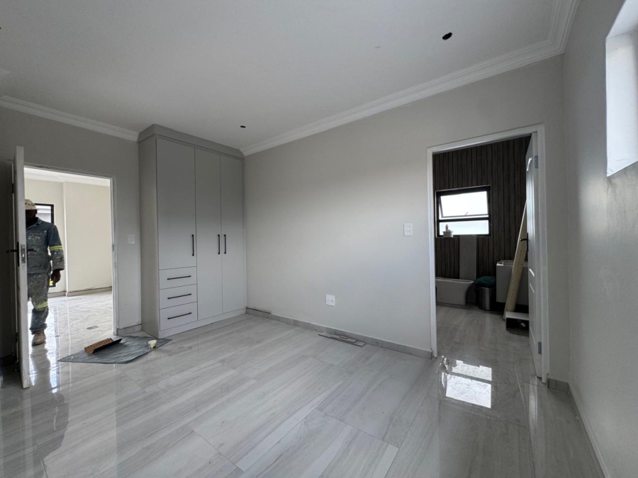 4 Bedroom Property for Sale in Roodepark Eco Estate Gauteng